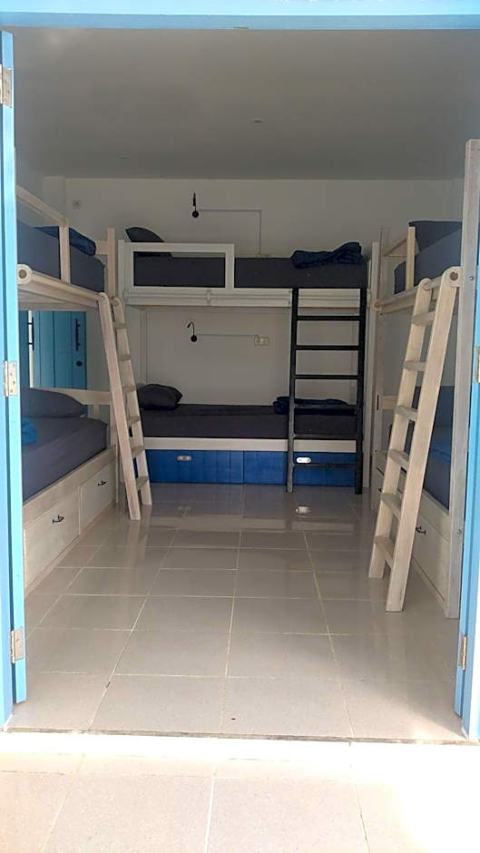 Anjo Maumere Hotel & Restaurant