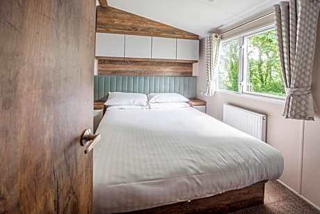 3 Bedroom Platinum Caravan