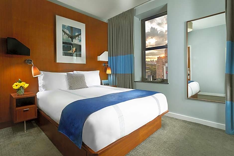 6 Columbus Central Park Hotel