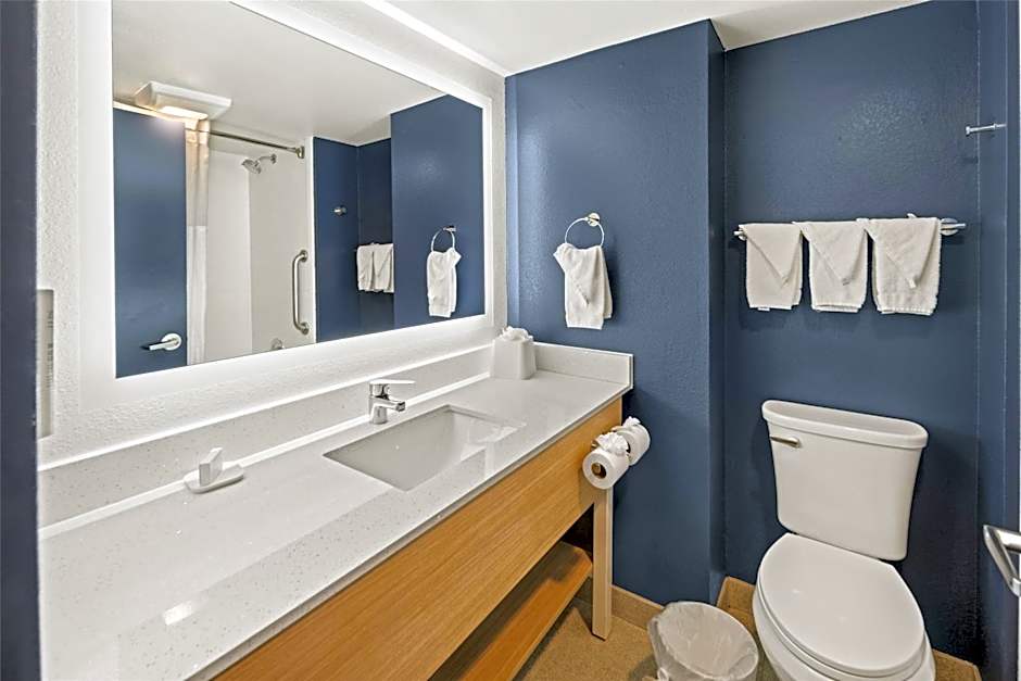 Spark by Hilton Waldorf