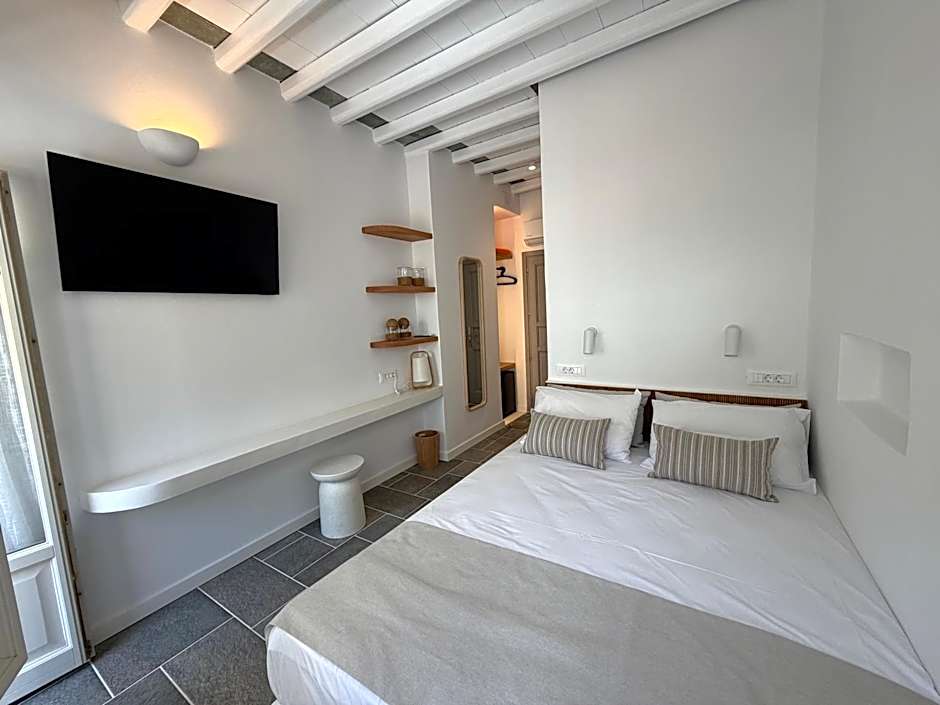 Myrto Hotel