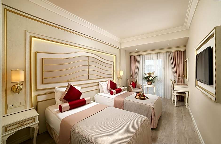 Photo 1 of 6 of Deluxe 1 Double Bed or 2 Beds