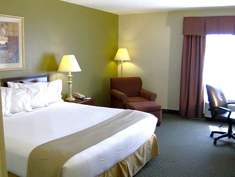 Holiday Inn Express Evansville - West By IHG