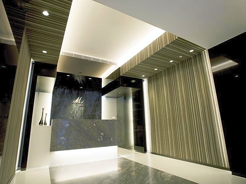 M1 North Point Hotel