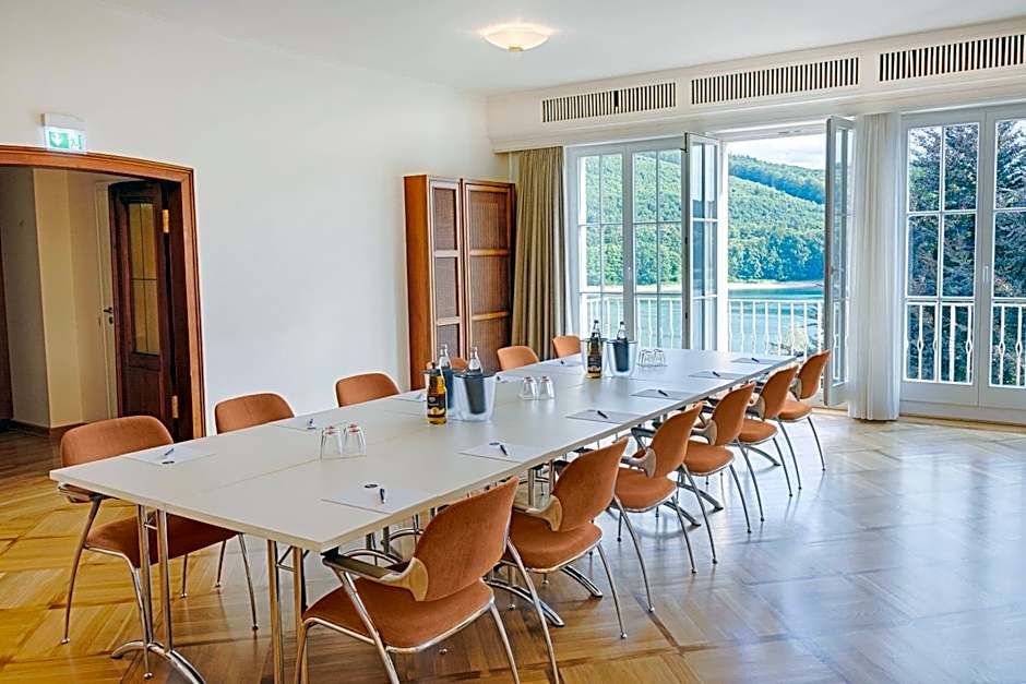 Welcome Hotel Meschede Hennesee