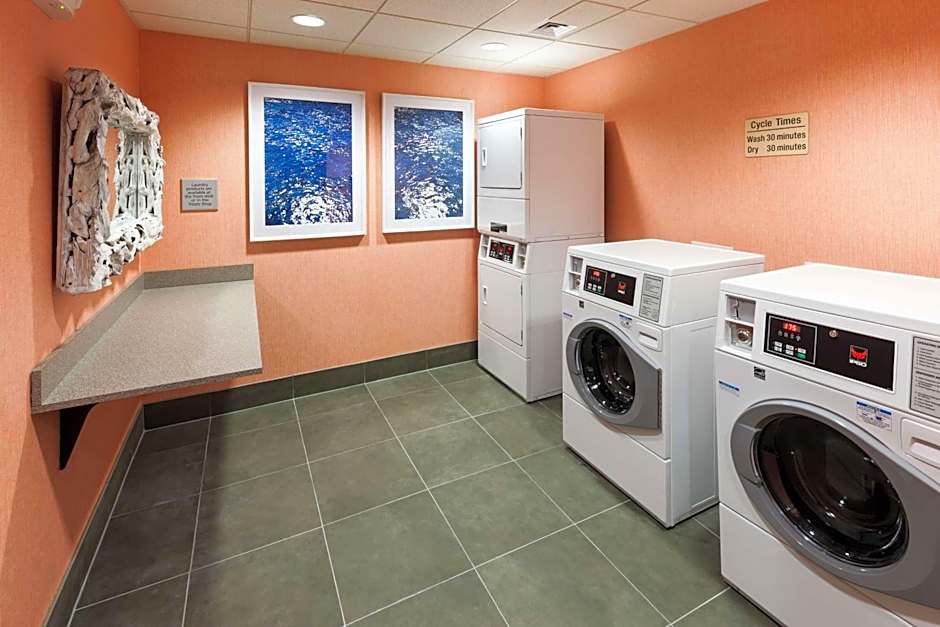 Hampton Inn & Suites by Hilton Carolina Beach Oceanfront