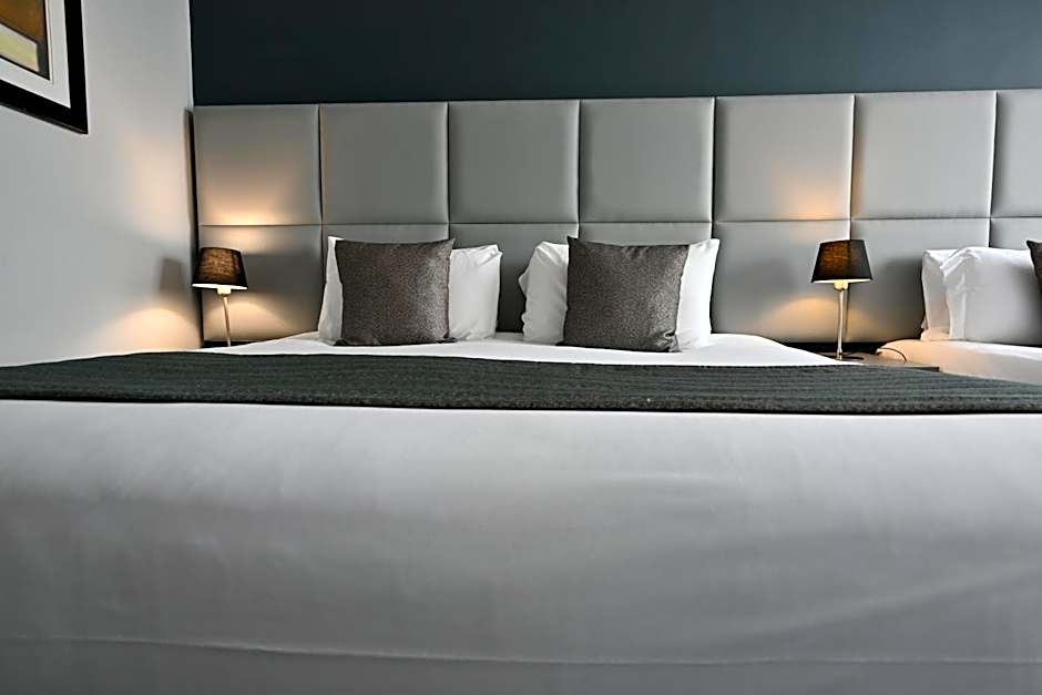 Kensington Court Hotel