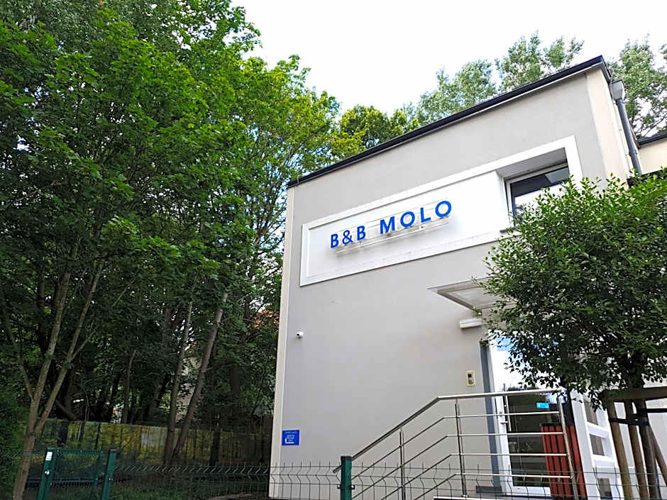 B&B Molo