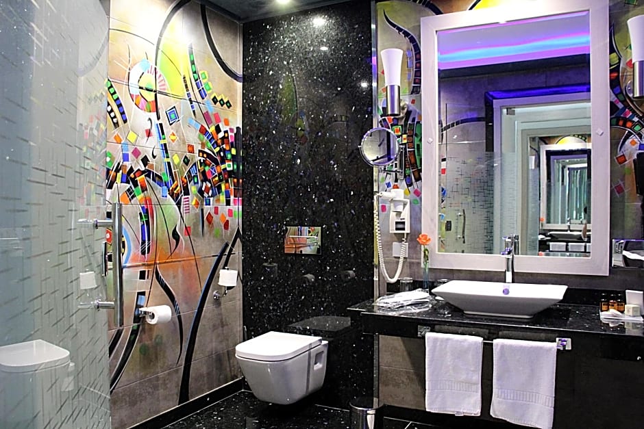 Zaki Hotel