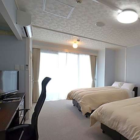 Twin Room - Non-Smoking