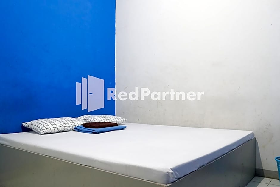 Cosmo Tanjung Duren Mitra RedDoorz