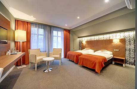 Deluxe Double Room with Balcony