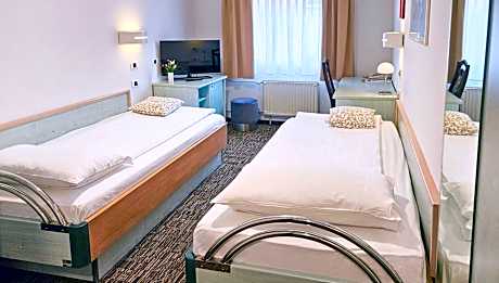 Budget Twin Room