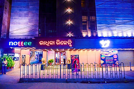 Hotel Radhika Regency