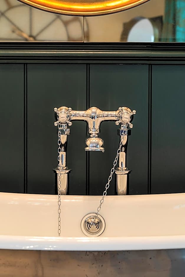 Eagle Mill Country Boutique Rooms