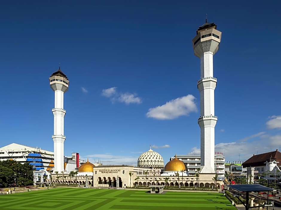 Koolkost @ Regol Park (Minimum Stay 6 Nights)