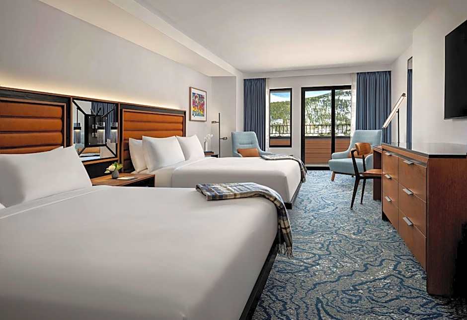 Hotel Alpenrock Breckenridge, Curio Collection by Hilton