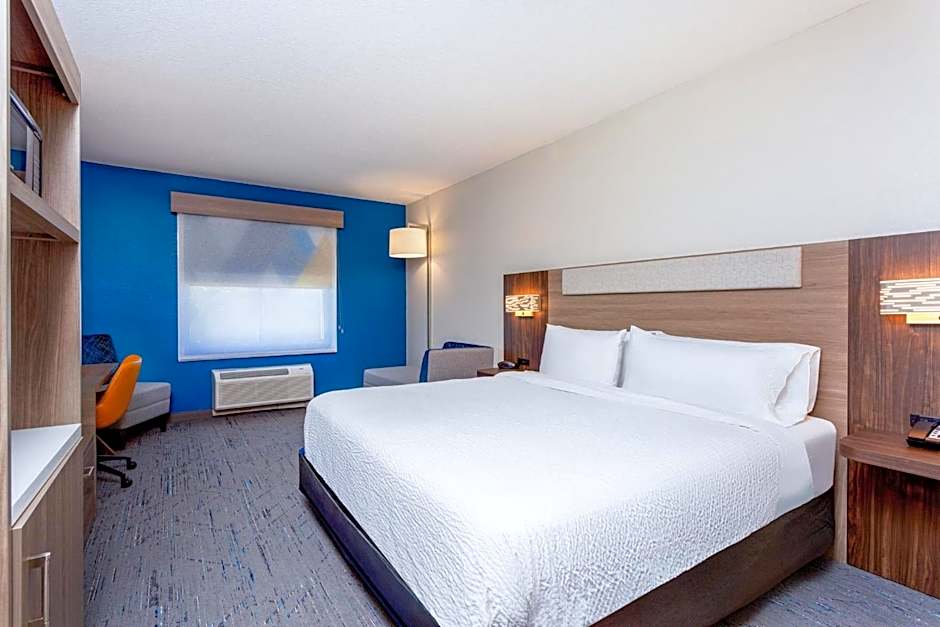 Holiday Inn Express & Suites Palm Coast - I-95