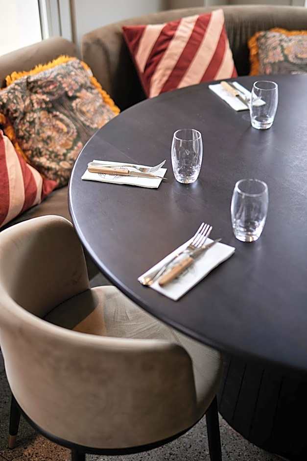 Hotel-Restaurant Isidore Nice Ouest