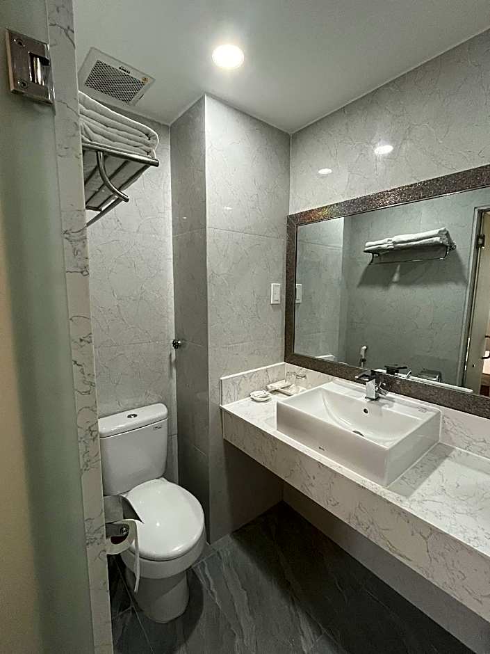 Thai Ha Huy Hotel – Ho Chi Minh City, VN