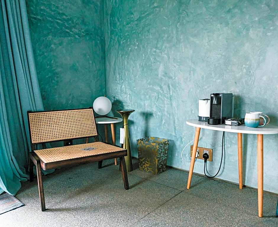 Photo 1 of 7 of Hidden Garden Room – Sheeshoo