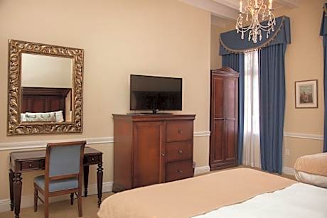 Suite with Two Queen Beds