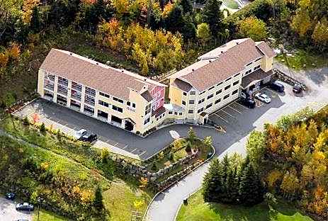 Hotel et Suites Les Laurentides