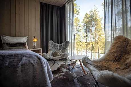 Suite with Kitchenette