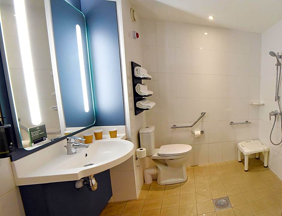 ibis Laval Le Relais D'Armor