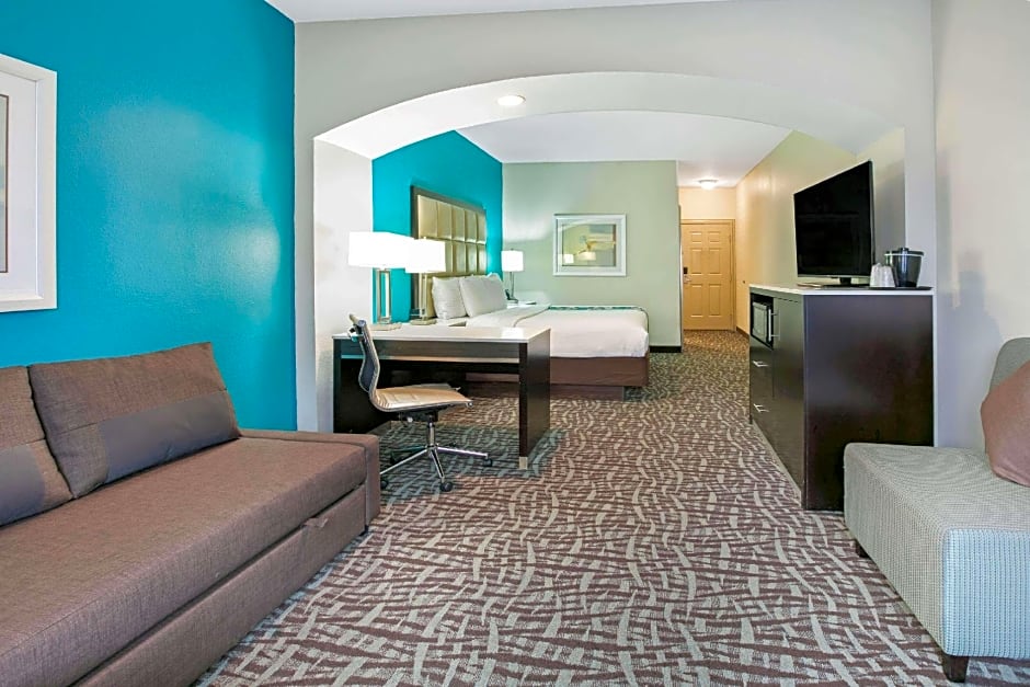 La Quinta Inn & Suites by Wyndham Paris