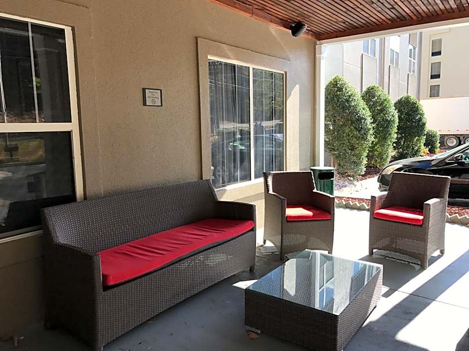 Country Inn & Suites by Radisson, Dalton, GA