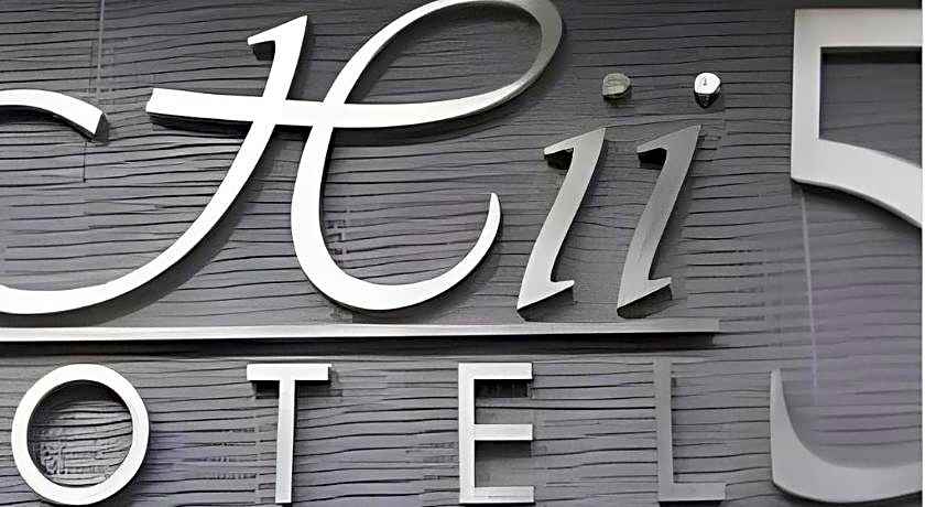 Hii-5 Hotel