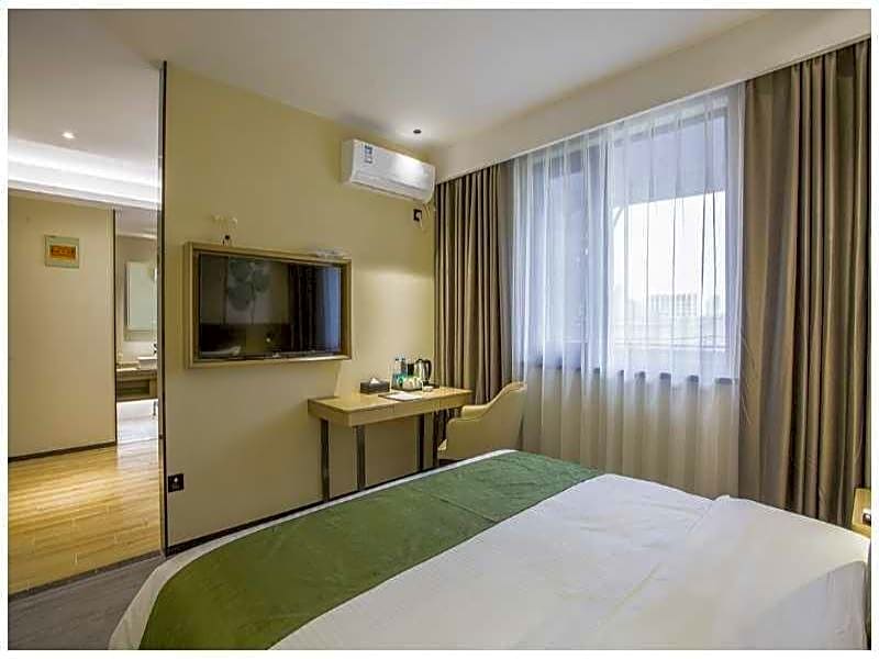 Green Tree Inn Express Yangzhou Wanda