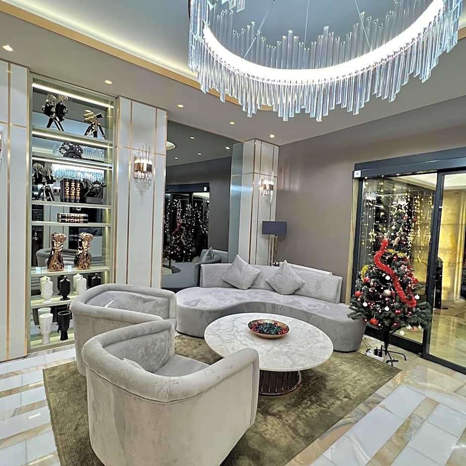 MQ Hotel Suites & SPA