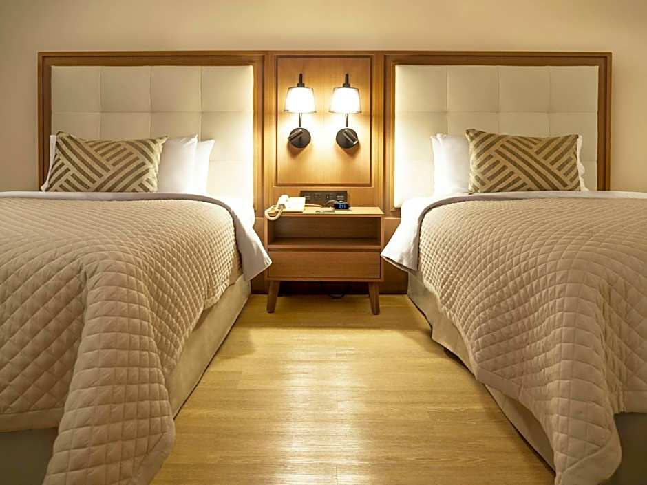 MS Milenium Monterrey, Curio Collection by Hilton