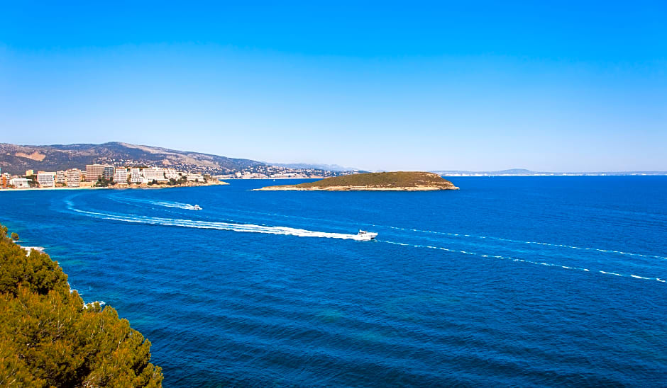 Globales Apartamentos Cala Viñas Adults Only + 16