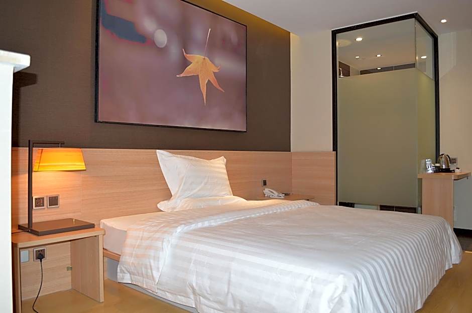 7 Days Inn  Suzhou Luzhi Ancient Town Scenic Spot