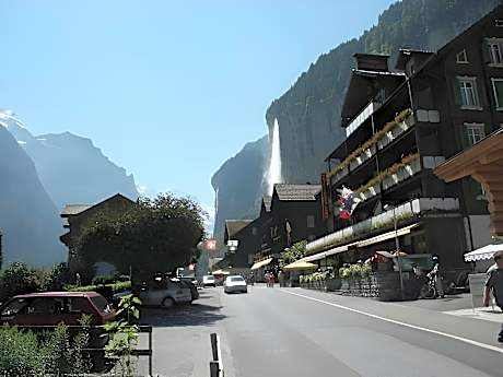 Hotel Oberland