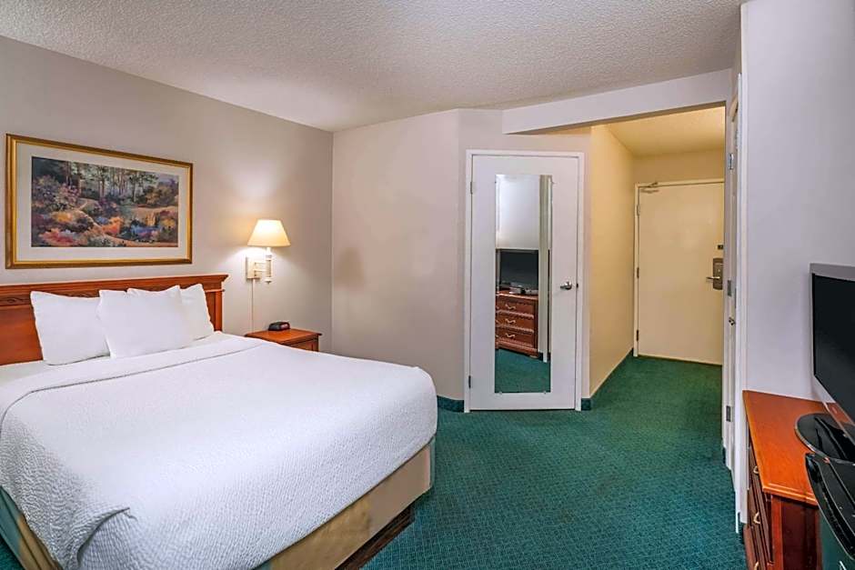 La Quinta Inn & Suites by Wyndham Nashville Franklin