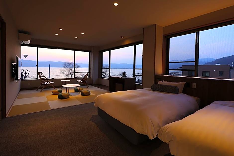Foto 1 di 6 di Suite, Lake View