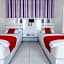 RedDoorz near Terminal Batu Ampar