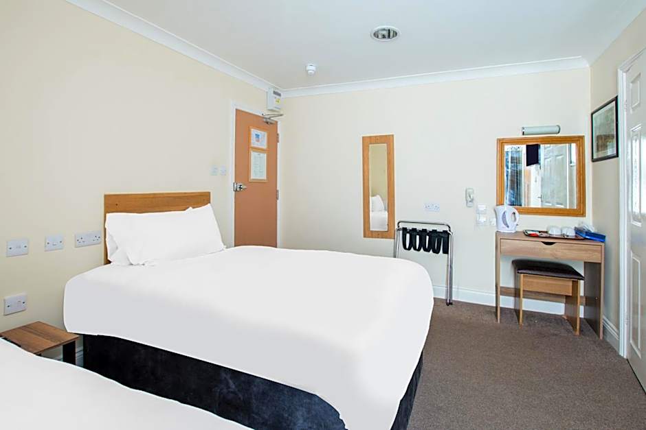 Russel Court Hotel Bournemouth Central