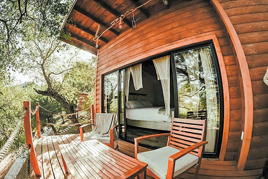 Boskenvid Hotel - Romantic Treehouses & Skypool