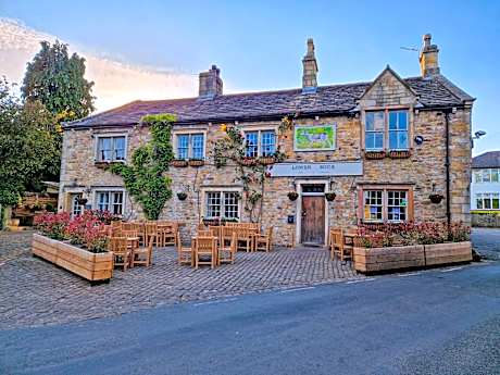 The Lower Buck Inn