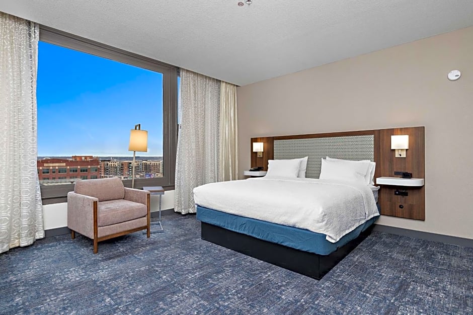 Hampton Inn By Hilton Kansas City Downtown Financial District, MO