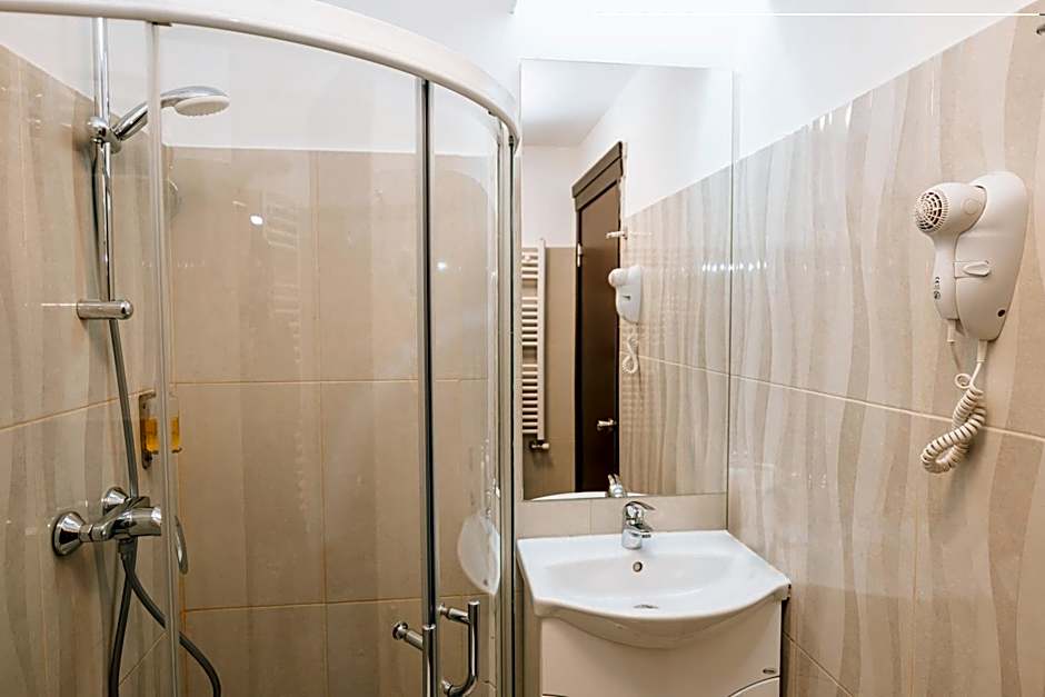 Hotel Duke Armeneasca - Ex Tempo