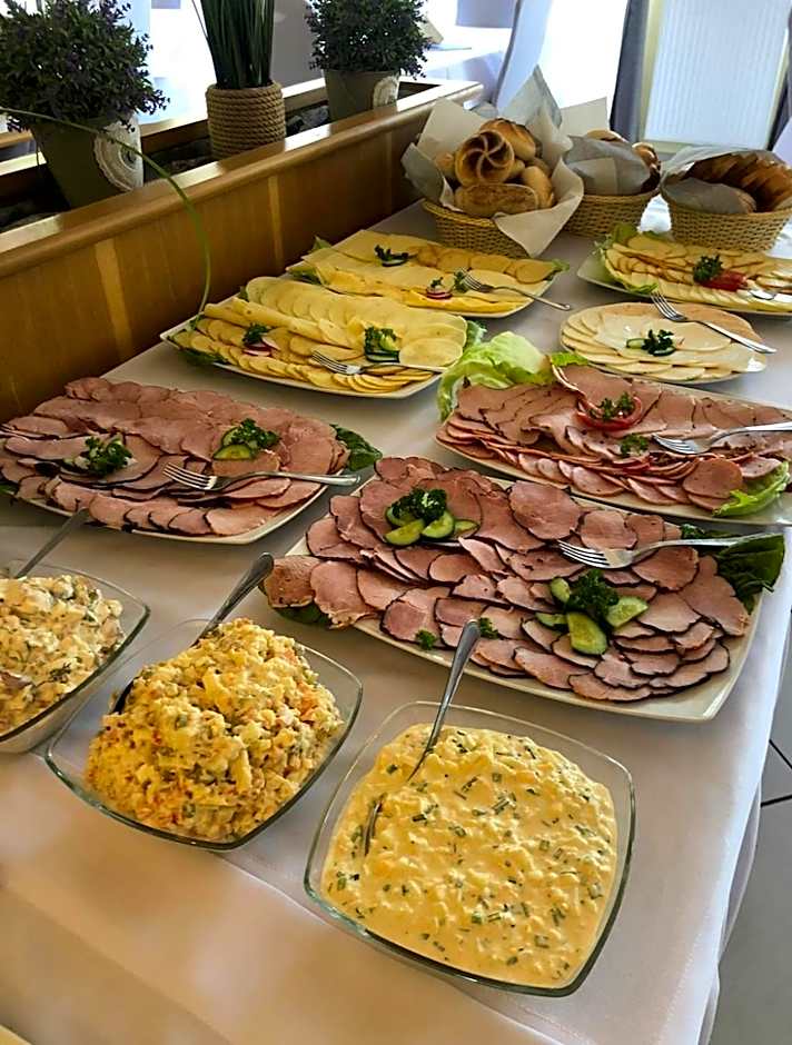 Ośrodek Szkoleniowo Wypoczynkowy ROŻNÓW