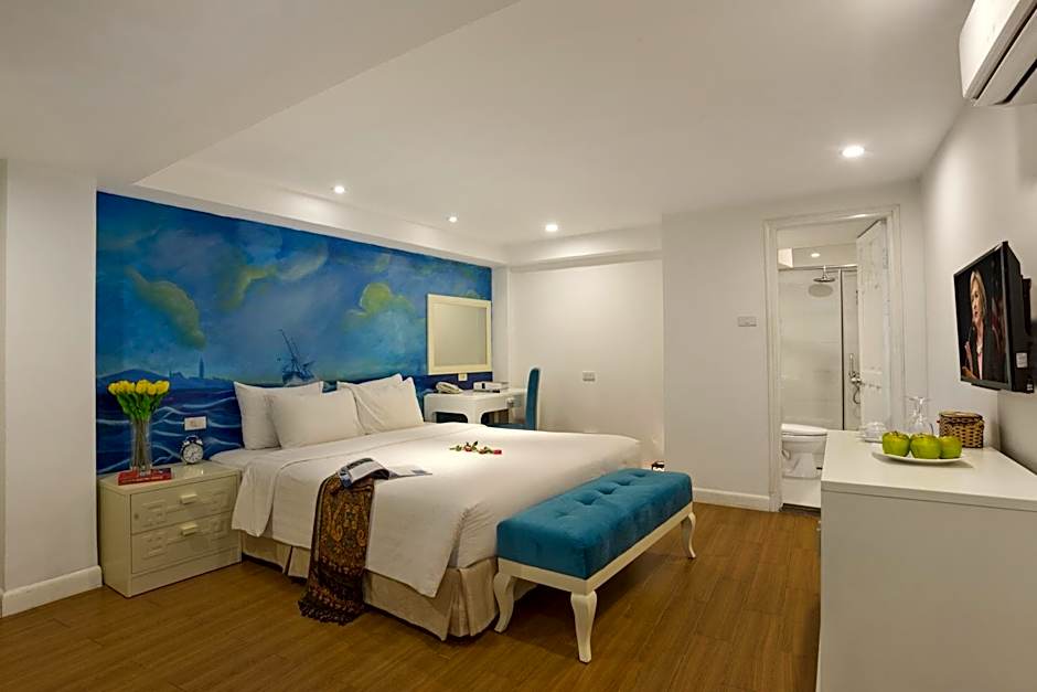 Photo 1 of 5 of Deluxe, Ground Floor