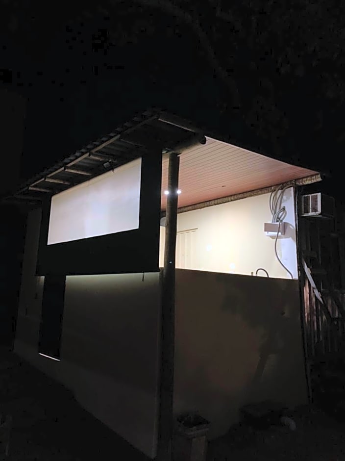 Pousada Cipó Container Chalés Privativos com lareira - Centro da cidade