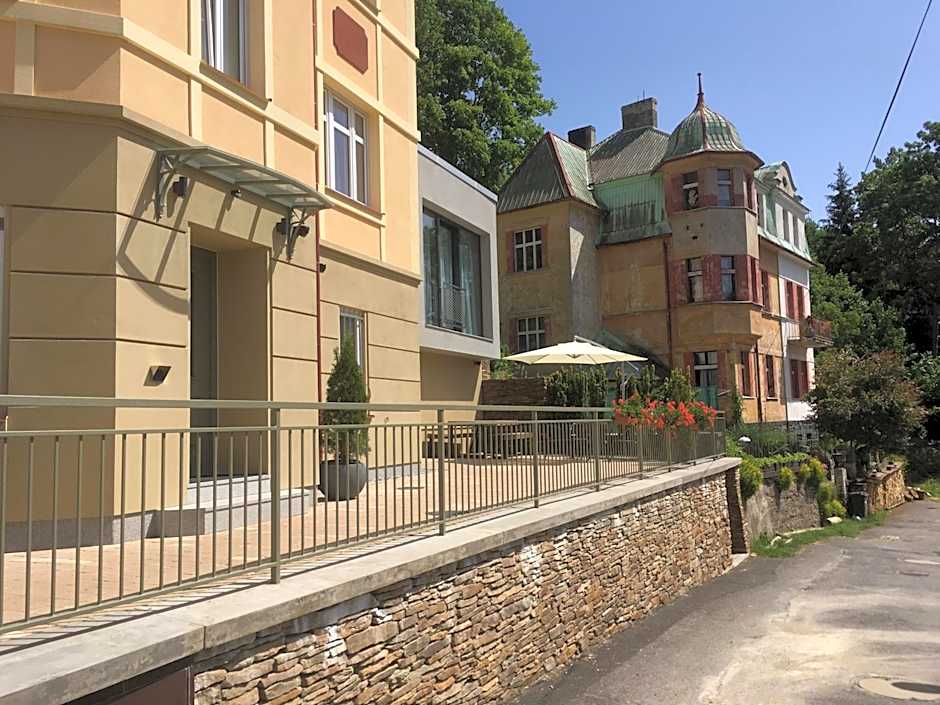 APARTMÁNY ADAM